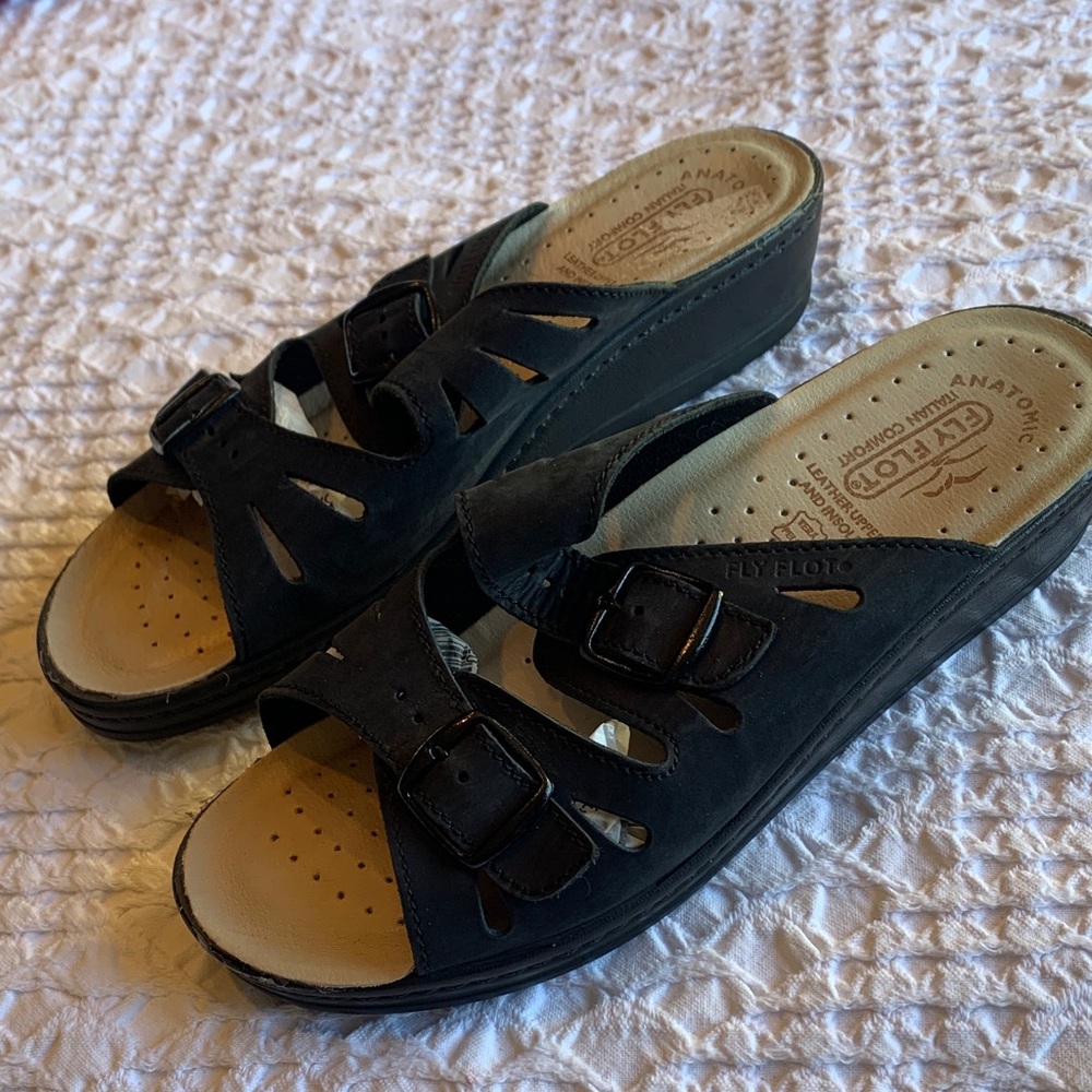 Floy Flot Women's Slip On Sandals - Picture 5 of 16
